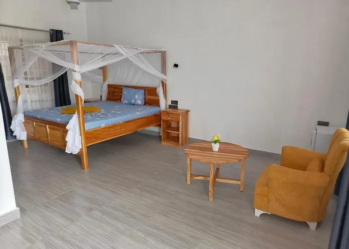 Diamond White Resort